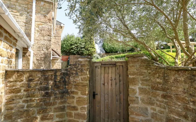 Tiddler'S Cottage
