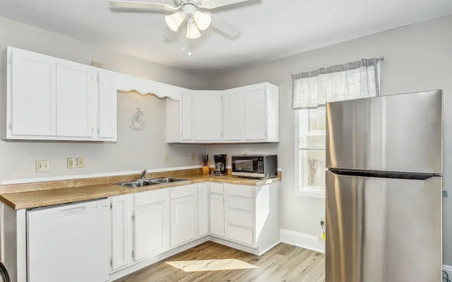 Minutes to the Beach Highlands 4Units