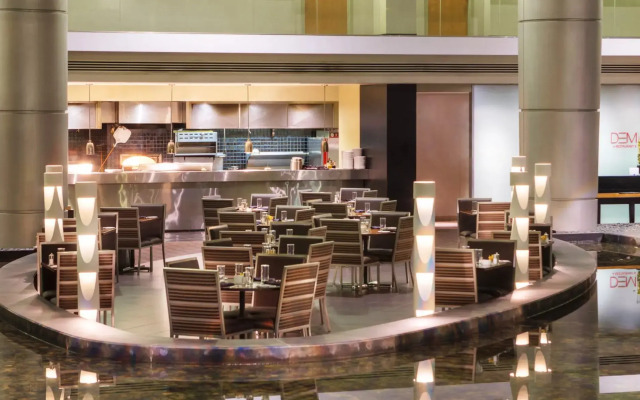 The Westin Detroit Metropolitan Airport
