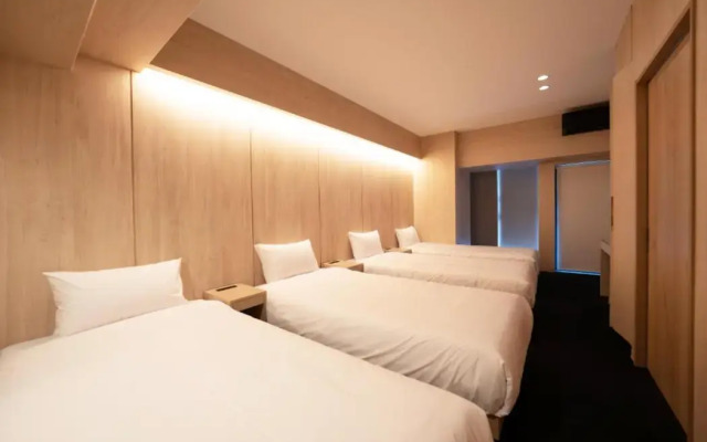 Uh Suite Namba Station