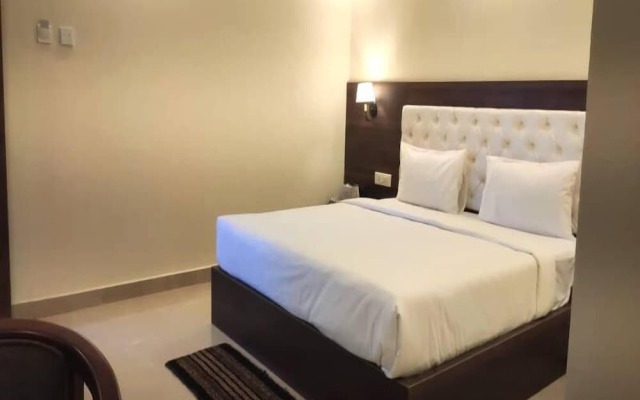 PPH Living Gnr Grand Luxury Rooms