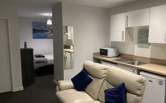 Remarkable 1-bed Apartment in City Centre