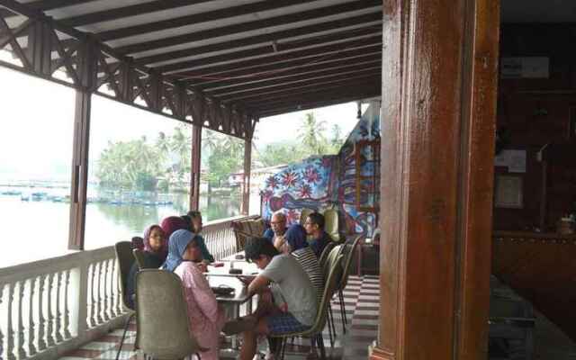 Pasir Panjang Permai Hotel & Resorts