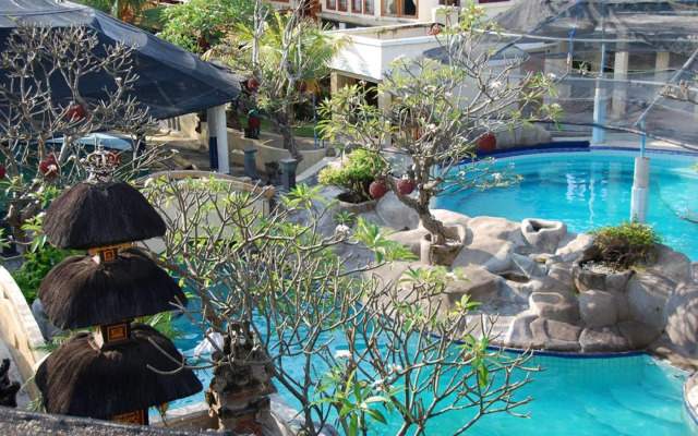 Dolphin Hotel Bali