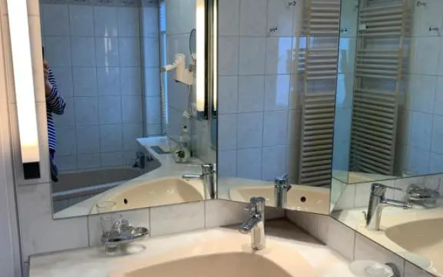 Labud 25 Am Ploner See in Bosau