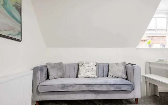 Host Stay New Street Dwelling