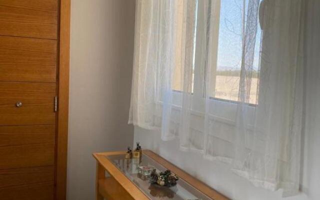 A lovely 2 BR apartment at Waterside