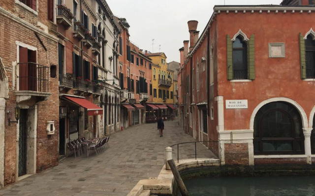 Venice Resorts