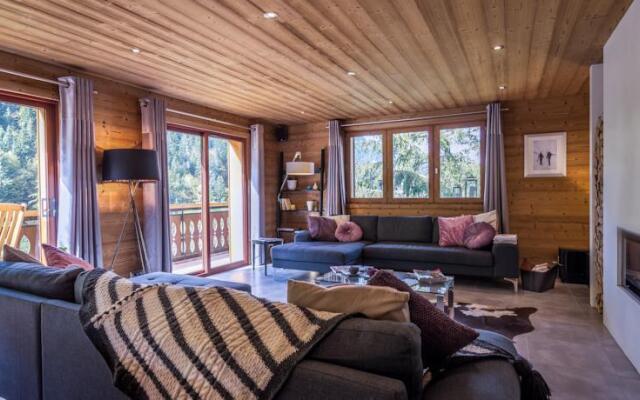 Chalet Twenty26
