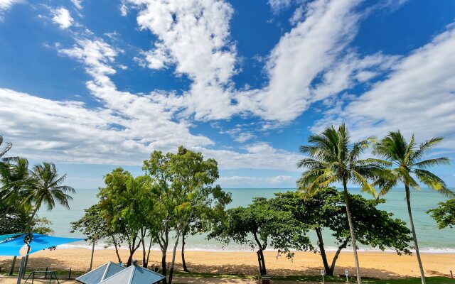 Beachfront Apartments on Trinity Beach