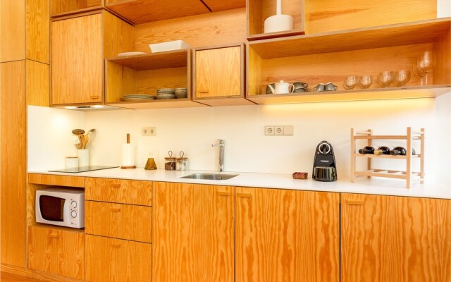 Tripas-Coração, Cordoaria River and Garden View