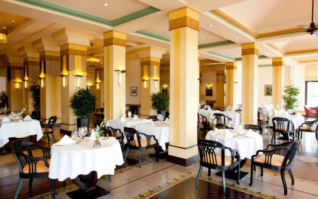 Azerai La Residence Hue
