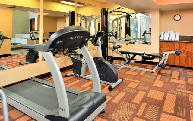 Holiday Inn Express & Suites Phoenix - Tempe by IHG