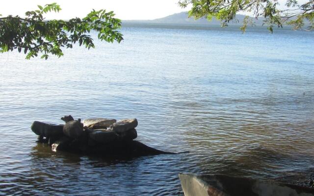 Rosa's Lake Cabins