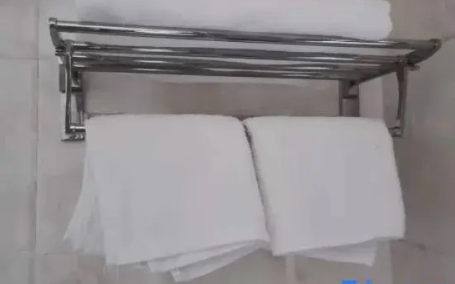 Wuchang Renhe Hotel