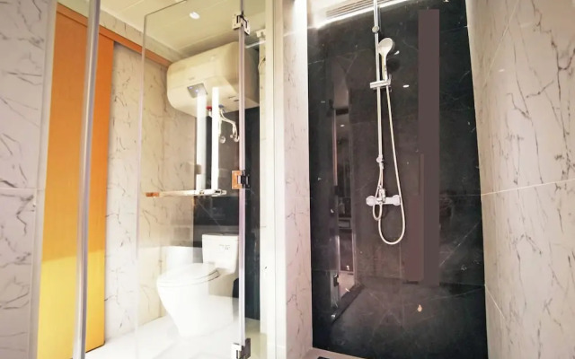 Interact China Fine Condo - Novotown