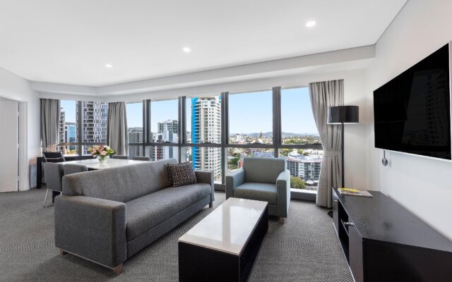 Meriton Serviced Apartments Adelaide Street