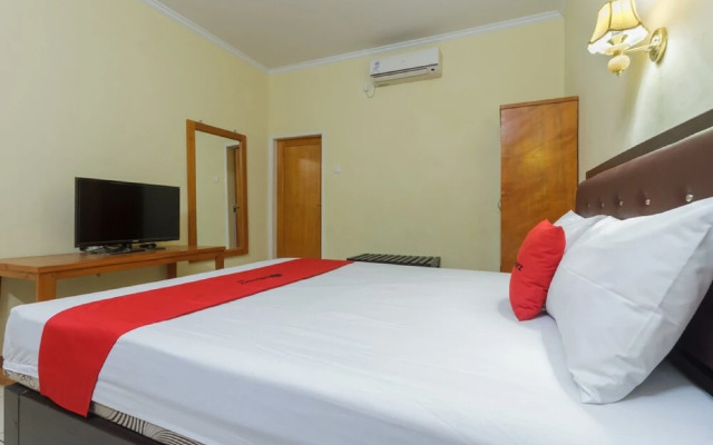 RedDoorz @ Jalan Babepalar Rike Manado
