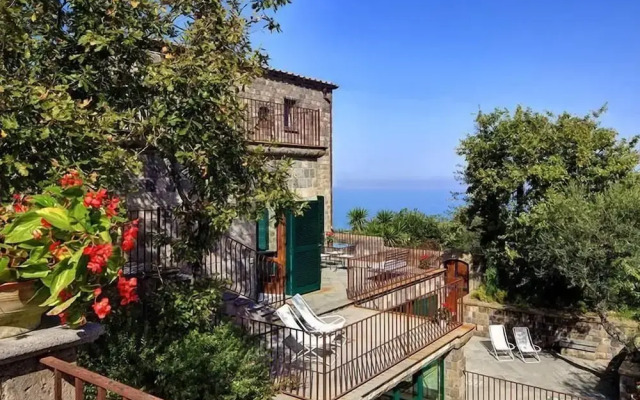 Villa Vesuvio
