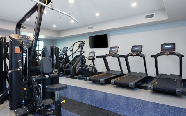 Global Luxury Suites in Campbell