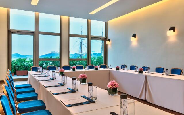 Auberge Discovery Bay Hong Kong