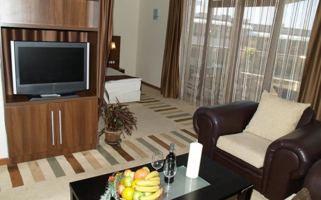 Laguna Beach Resort & Spa