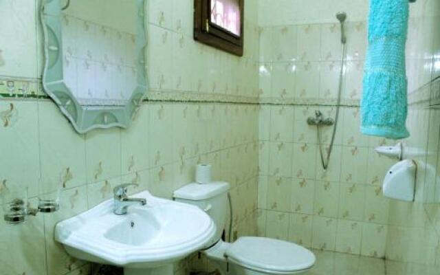 Jinja Cal Suites