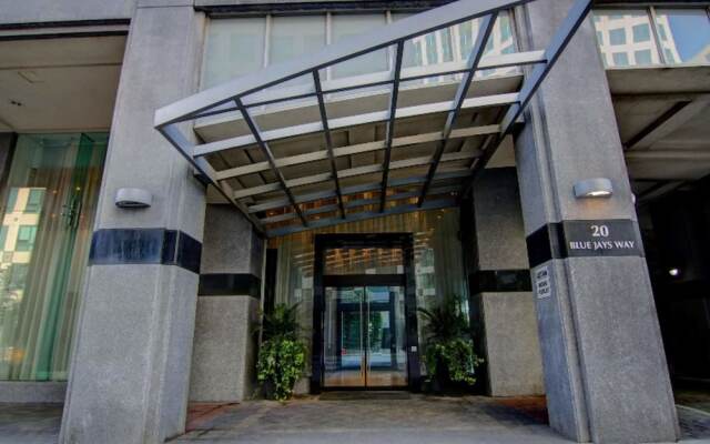 Delsuites Downtown Toronto Element