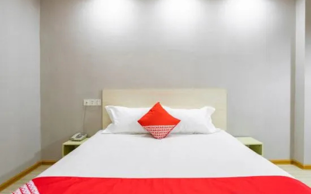 The Peach Blossom Island Hotel in OYO Danyang