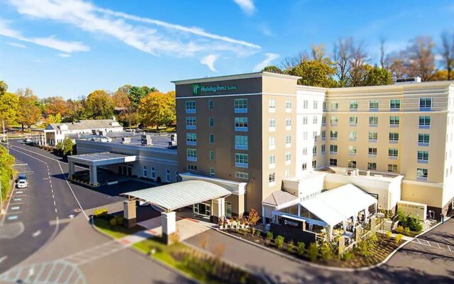 Holiday Inn & Suites Philadelphia W - Drexel Hill by IHG