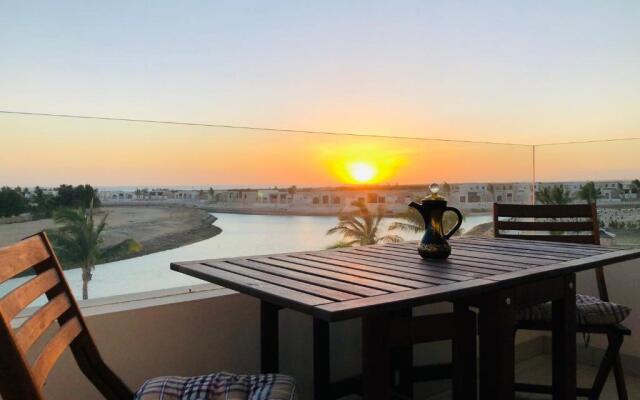 NEW 1-Bedroom in Forest Island + Oceanside View