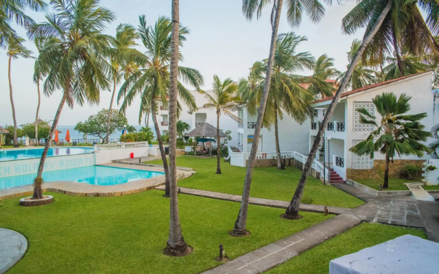 Nyali Beach Holiday Resort