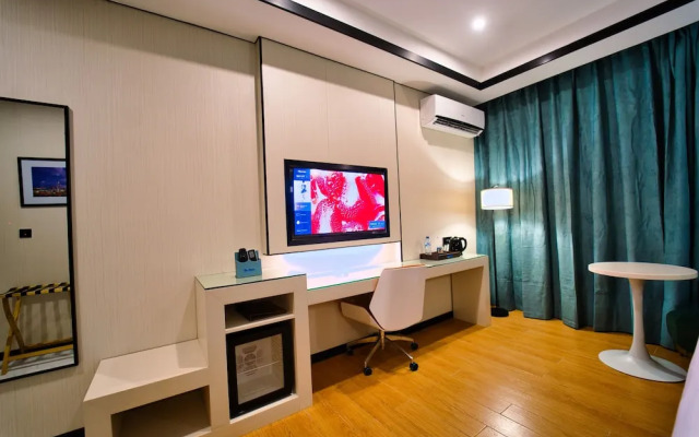 Blu Atlantic Hotel