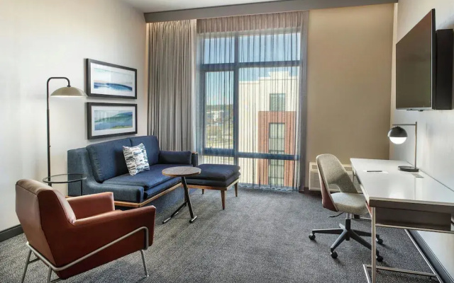 Courtyard BY Marriott Atlanta Covington