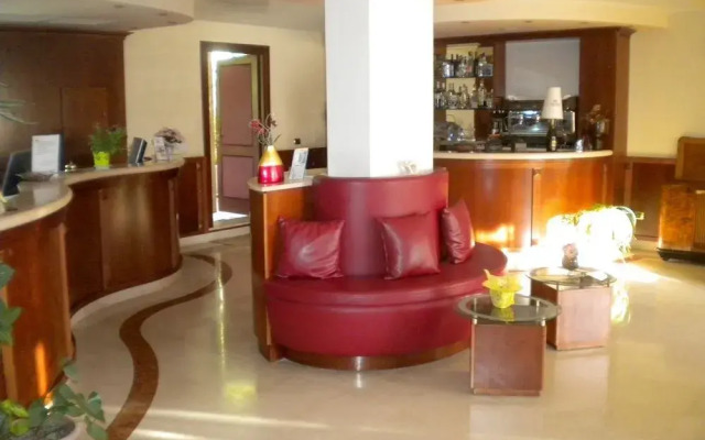 Belvedere Club Hotel