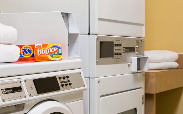 Homewood Suites by Hilton Denver Tech Center