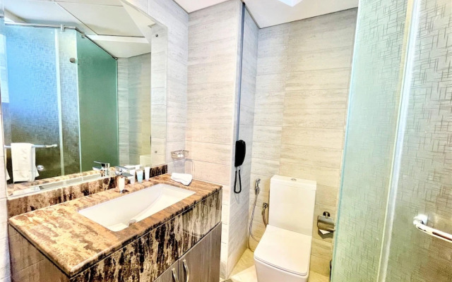 Marbella Executive 2 Bedrooms Balcony