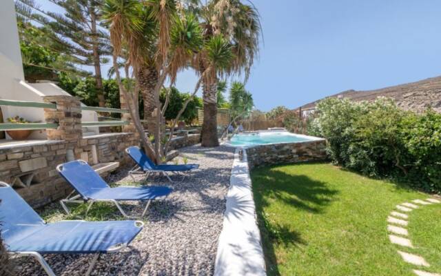 Lovely 3-Bedroom House in Tinos
