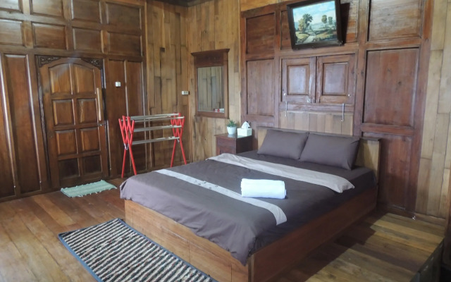 Singgasana Villa & Resto