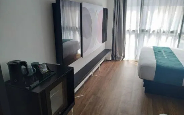 Peng Ke Boutique Hotel Shenzhen Baoneng Center Sungang Subway Station Branch – Guest Rooms – Shenzhen