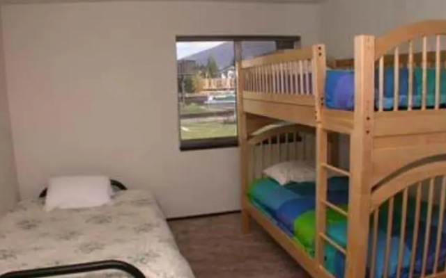 RedAwning Garmish Court Holiday home