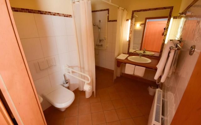 Golf & Therme Sonnenpension Hotel Garni