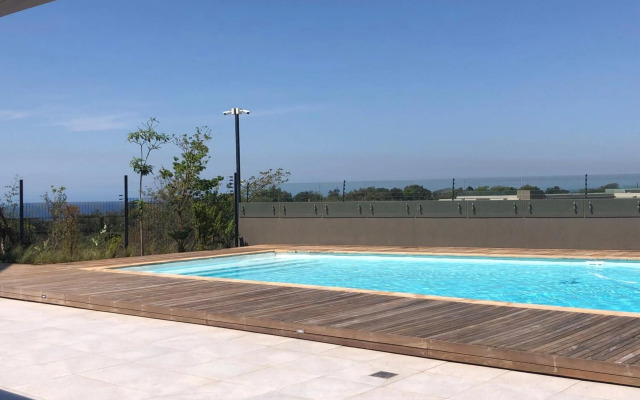 Coral Point Studio 107