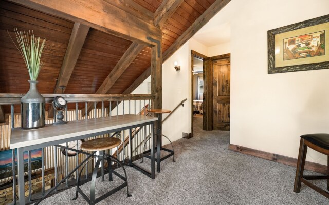 Modern Moonridge Manor