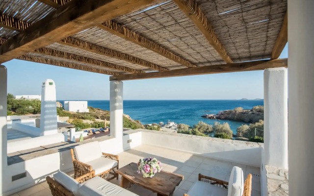 Monogram Travel Antiparos