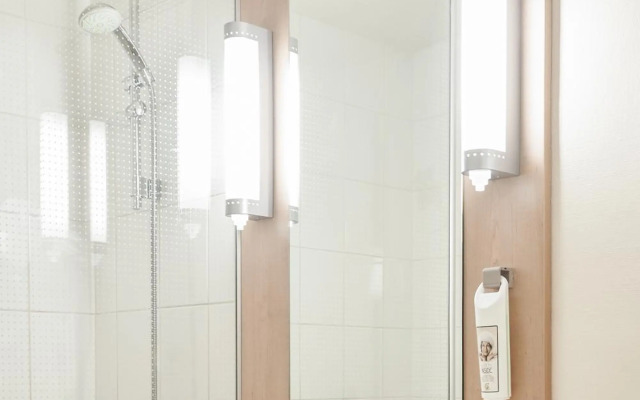 ibis Charleville-Mezières