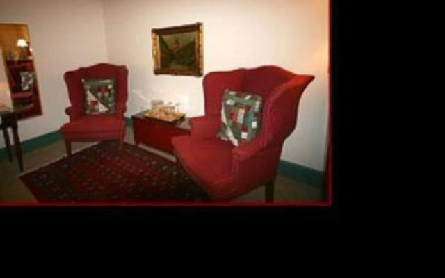 1896 House Country Inn - Barnside Inn