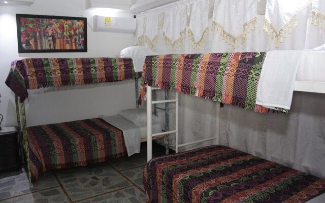 Casa Blanca Just For Travelers