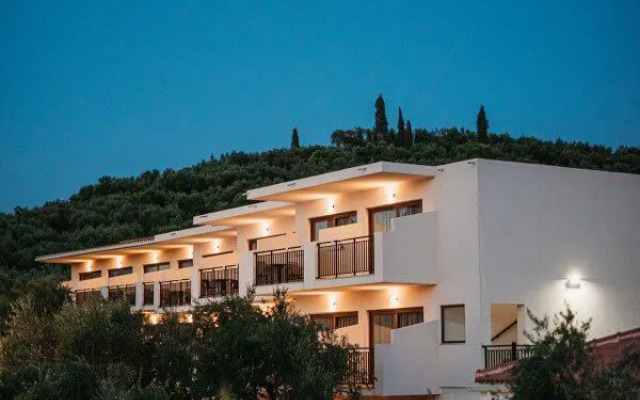 Potamitis Studios & Apartments
