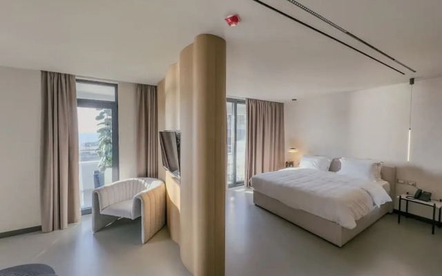 Zins Luxury Rooms 06